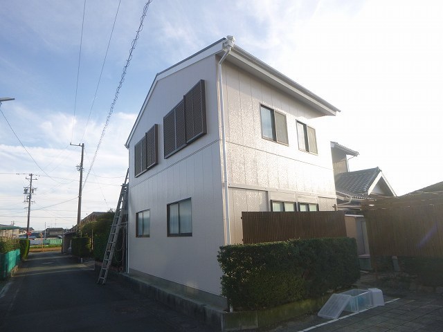 浜松市中区西丘町（外壁屋根塗装・外壁張替）