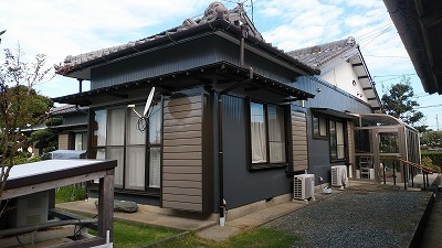 浜松市北区三方原町 （外壁塗装・雨樋交換・軒天張替え）